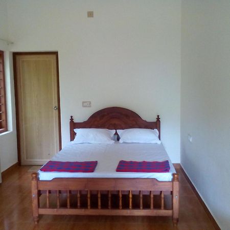 Ivory Coaste Hotel Kannur Exterior photo