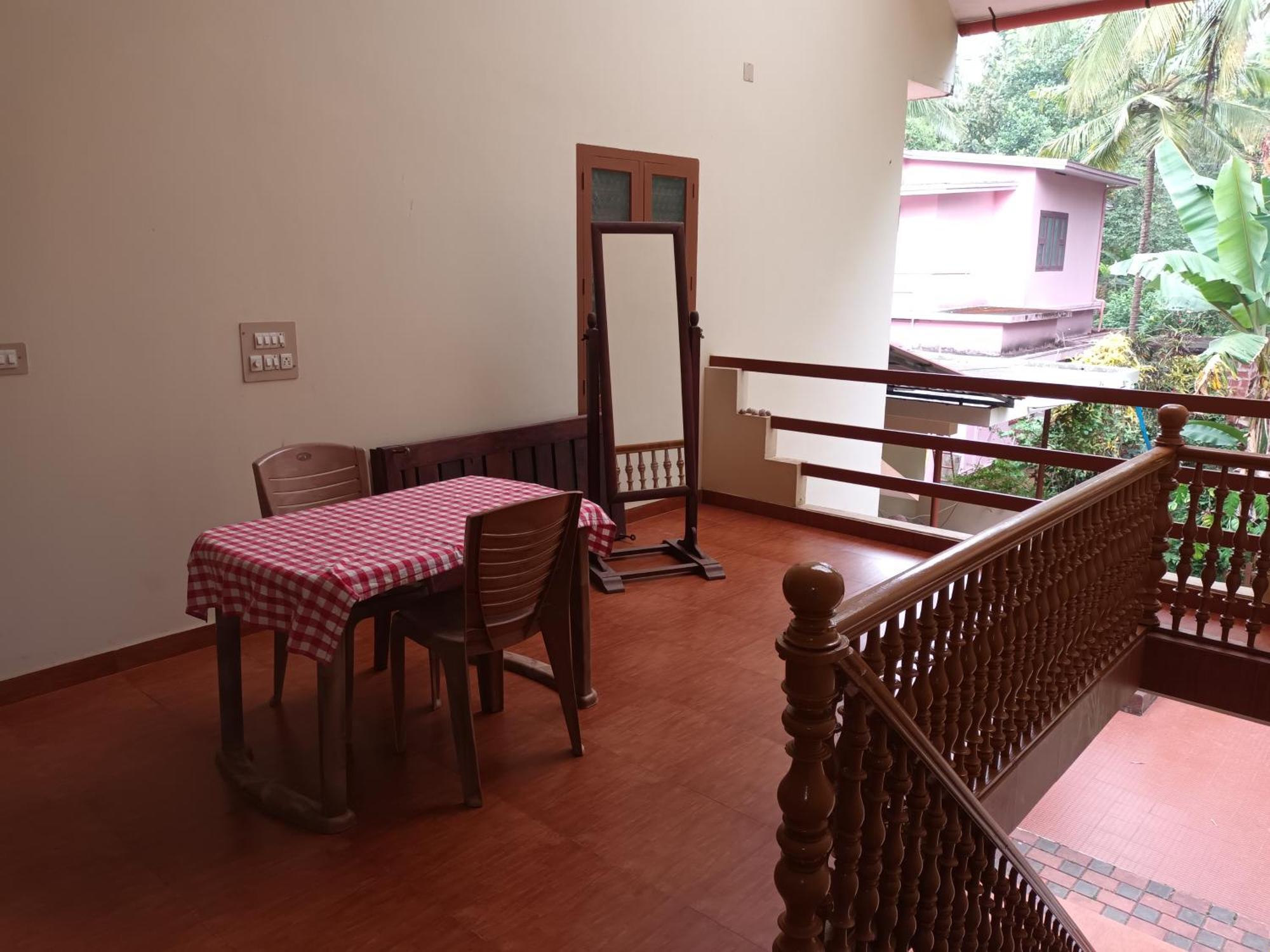 Ivory Coaste Hotel Kannur Exterior photo