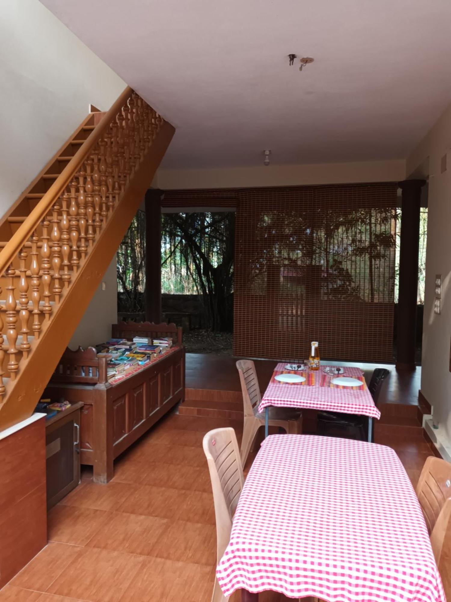 Ivory Coaste Hotel Kannur Exterior photo